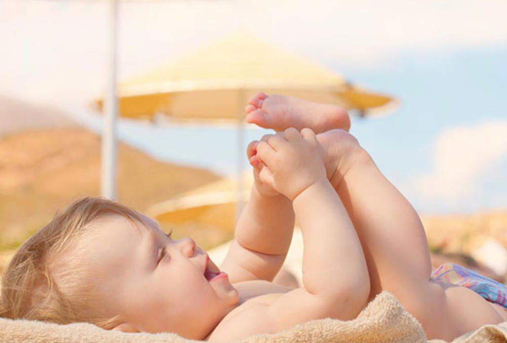 bebe ne bi trebalo izlagati direktnom suncu
