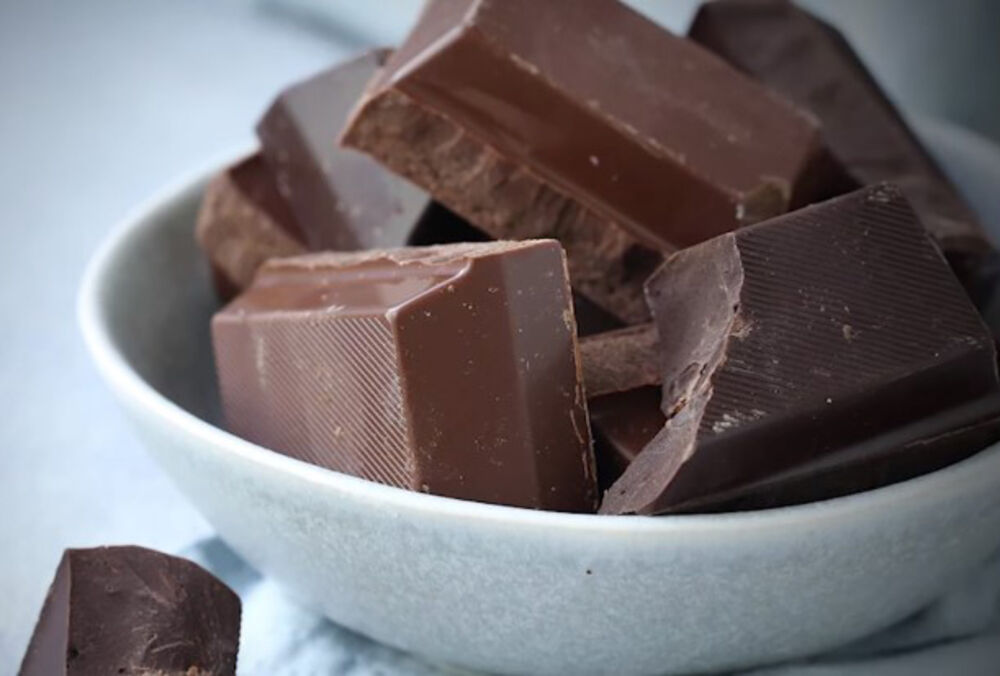 Tamna čokolada sadrži kofein koji može izazvati probleme sa spavanjem