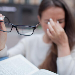 Šta nam signalizira zamagljen vid? 10 razloga zbog kojih biste morali posetiti
