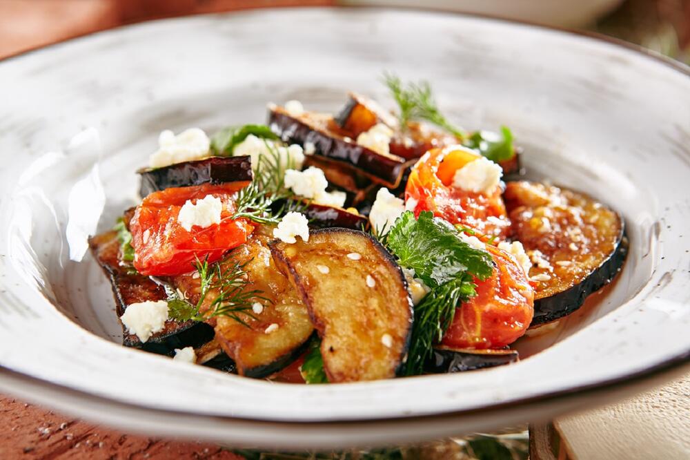 Mediteranska ishrana bogata voćem, povrćem, ribom i maslinovim uljem pozitivno utiče na dužinu životnog veka