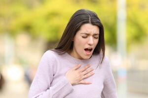 Napad panike ili srčani udar? Doktorka objasnila kako da prepoznate razliku i spasite život