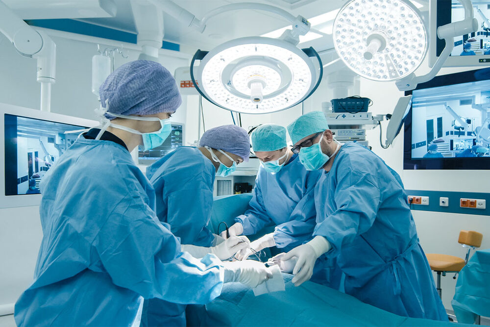 hirurzi, operacija, operaciona sala, hirurška intervencija, hirurg