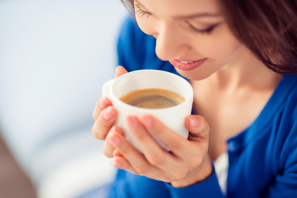 Kardiolog savetuje da u kafu dodate ovaj sastojak: Ima antiinflamatorno dejstvo i opušta krvne sudove
