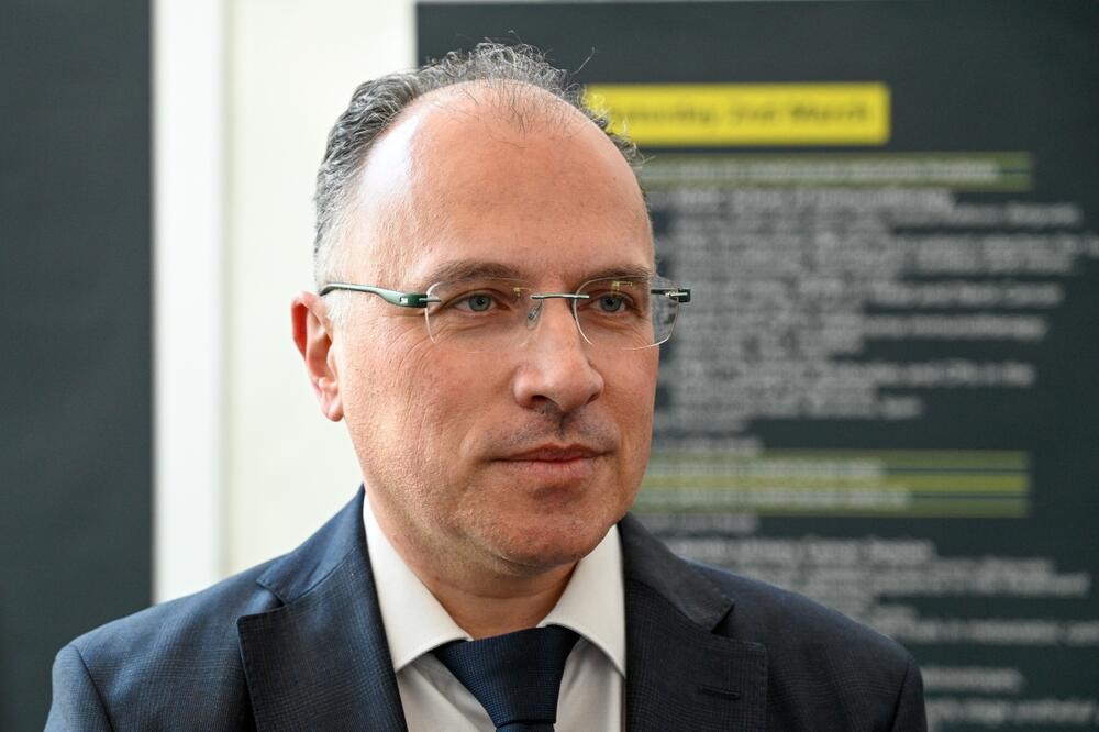 Prof. dr Zoran Radovanović, onkološki hirurg i direktor Instituta za onkologiju Vojvodine