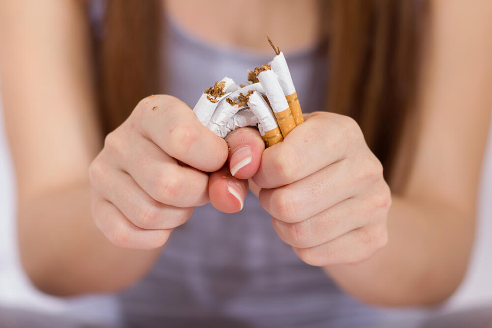 Deceniju nakon prestanka pušenja rizik od smrti od raka pluća je upola manji nego kod pušača