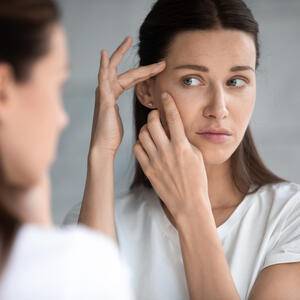 Ovi znaci upozoravaju da vaša koža trpi pojačani stres: Ukazuju na nedostatak