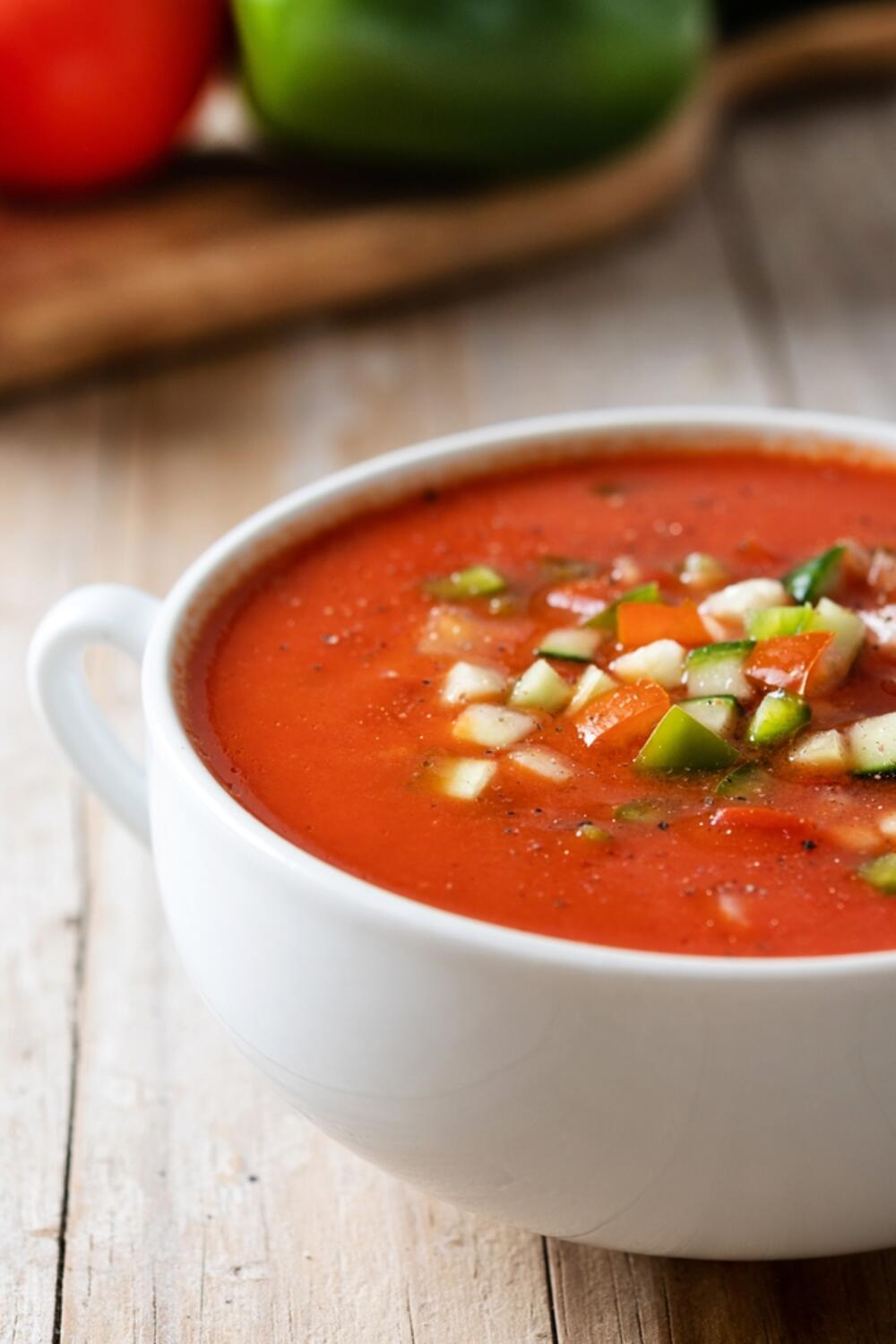 Multivitaminska crvena supa će okrepiti vaš organizam