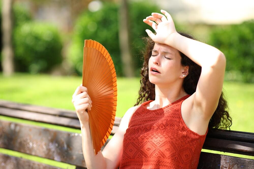 10 simptoma toplotne iscrpljenosti: Nije ozbiljna kao sunčanica ali nije za zanemarivanje